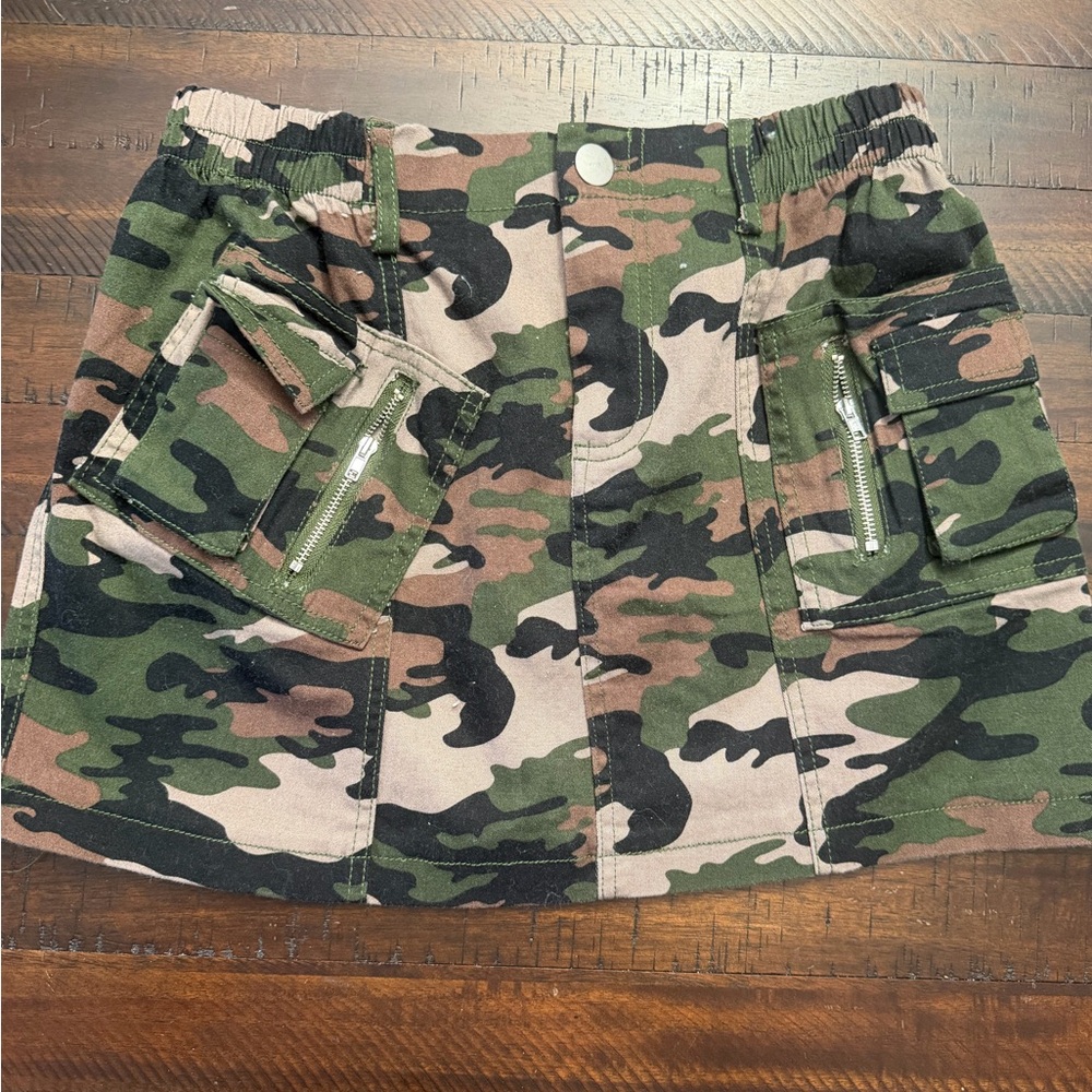 Rue21 Green and Brown Camouflage Mini Skirt